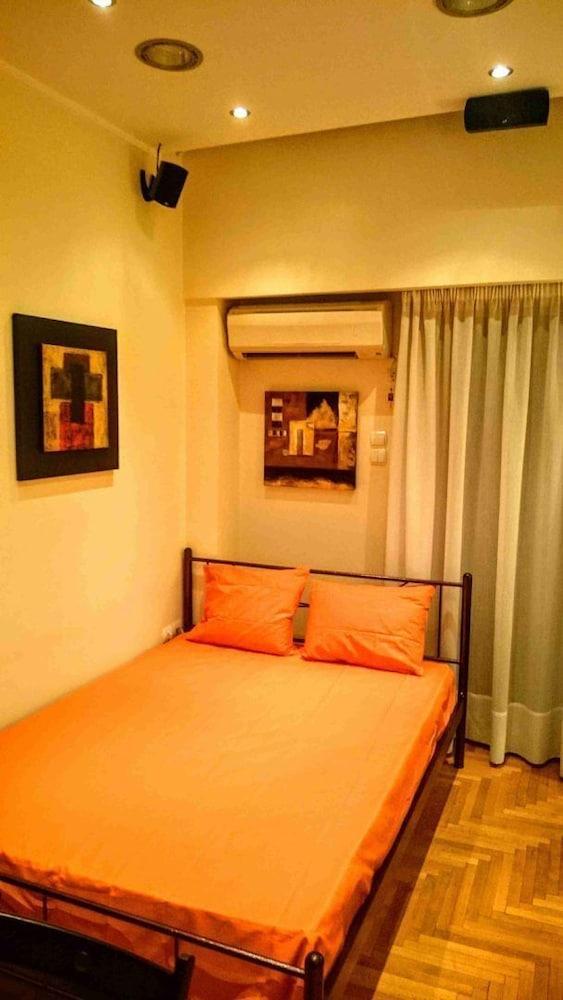 Lovely Apartment In Athens Center Exteriör bild